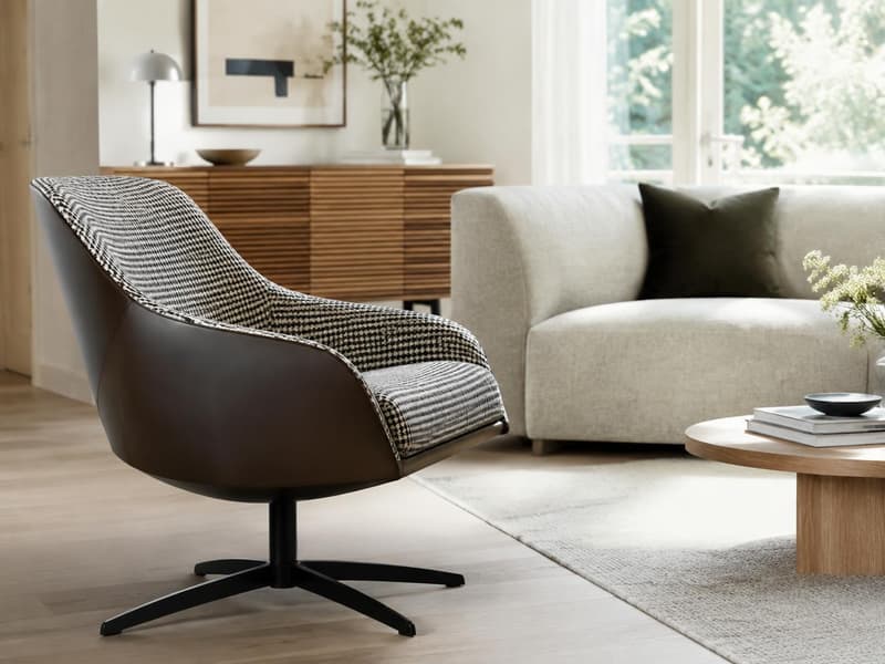 Underbank Houndstooth Swivel