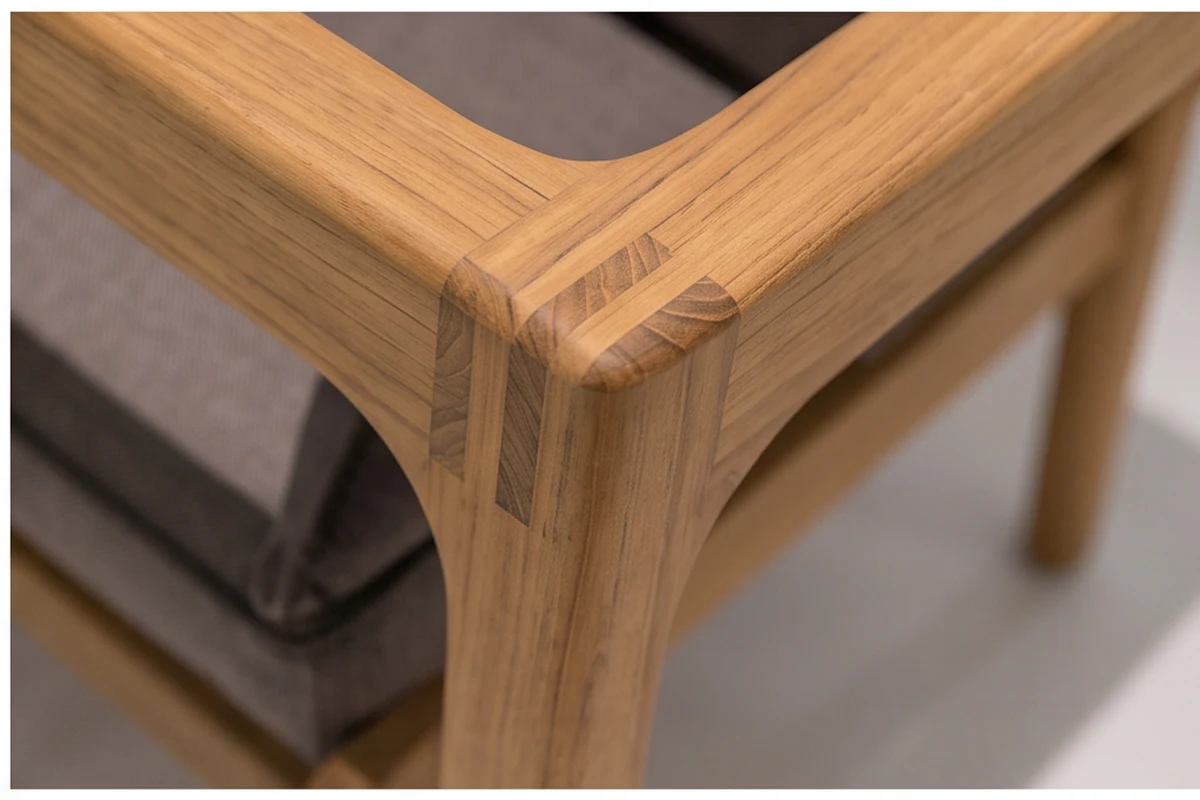 Upton Teak Garden Furniture Set – close-up detail